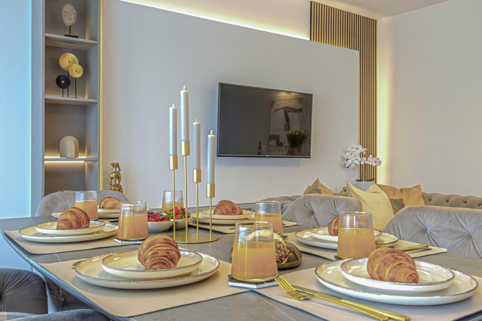 Apartament Dioro Luxury Budapest- Steps From The Danube ,free Parking
